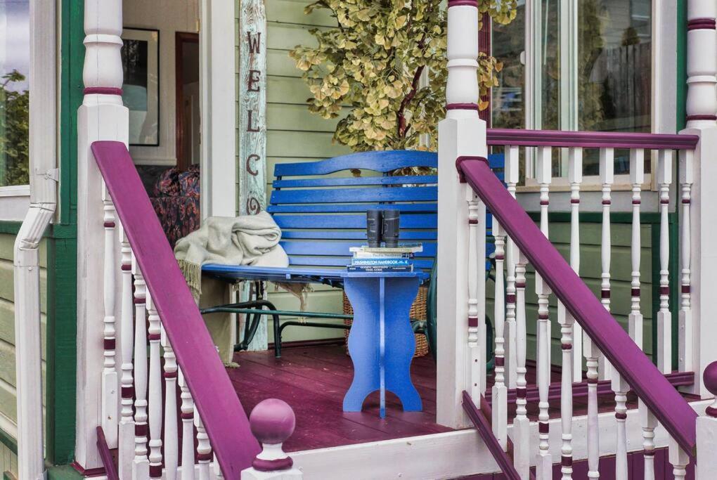 The Victorian Spa Retreat Port Angeles Exterior photo